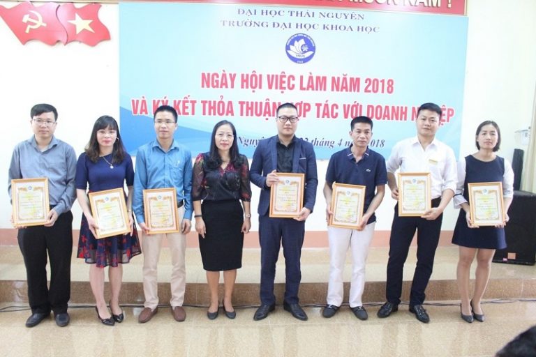 Công ty cổ phần EJC tham gia ngày hội việc làm tại Trường Đại học Khoa học